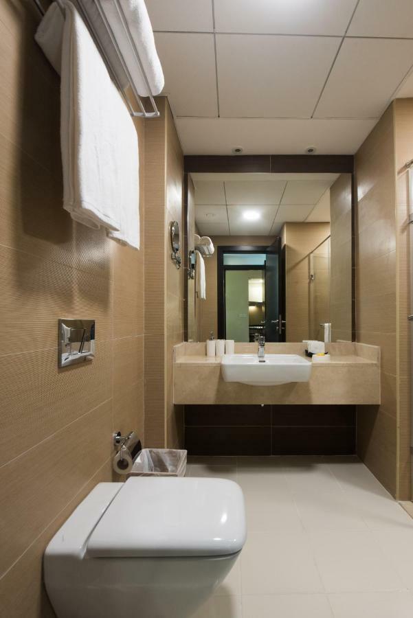 Fantastay Sparkle Tower One Bedroom Suite Marina View Dubaï Extérieur photo