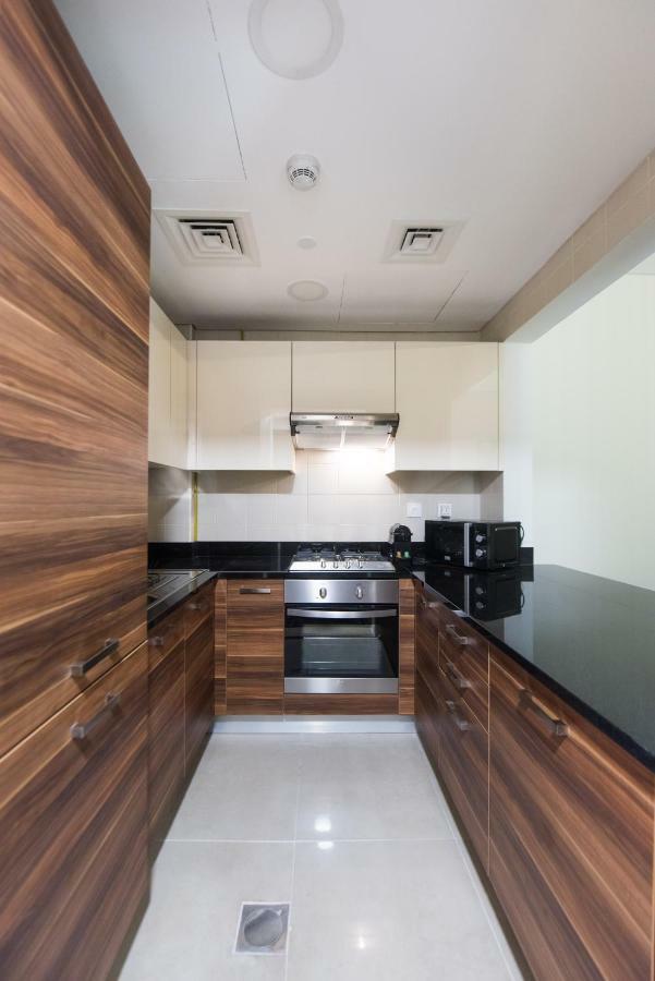 Fantastay Sparkle Tower One Bedroom Suite Marina View Dubaï Extérieur photo