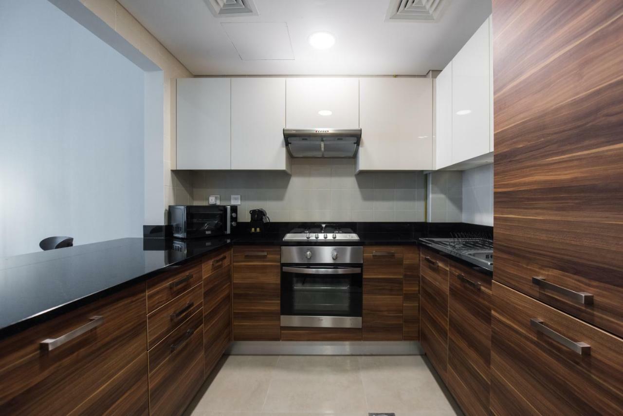 Fantastay Sparkle Tower One Bedroom Suite Marina View Dubaï Extérieur photo