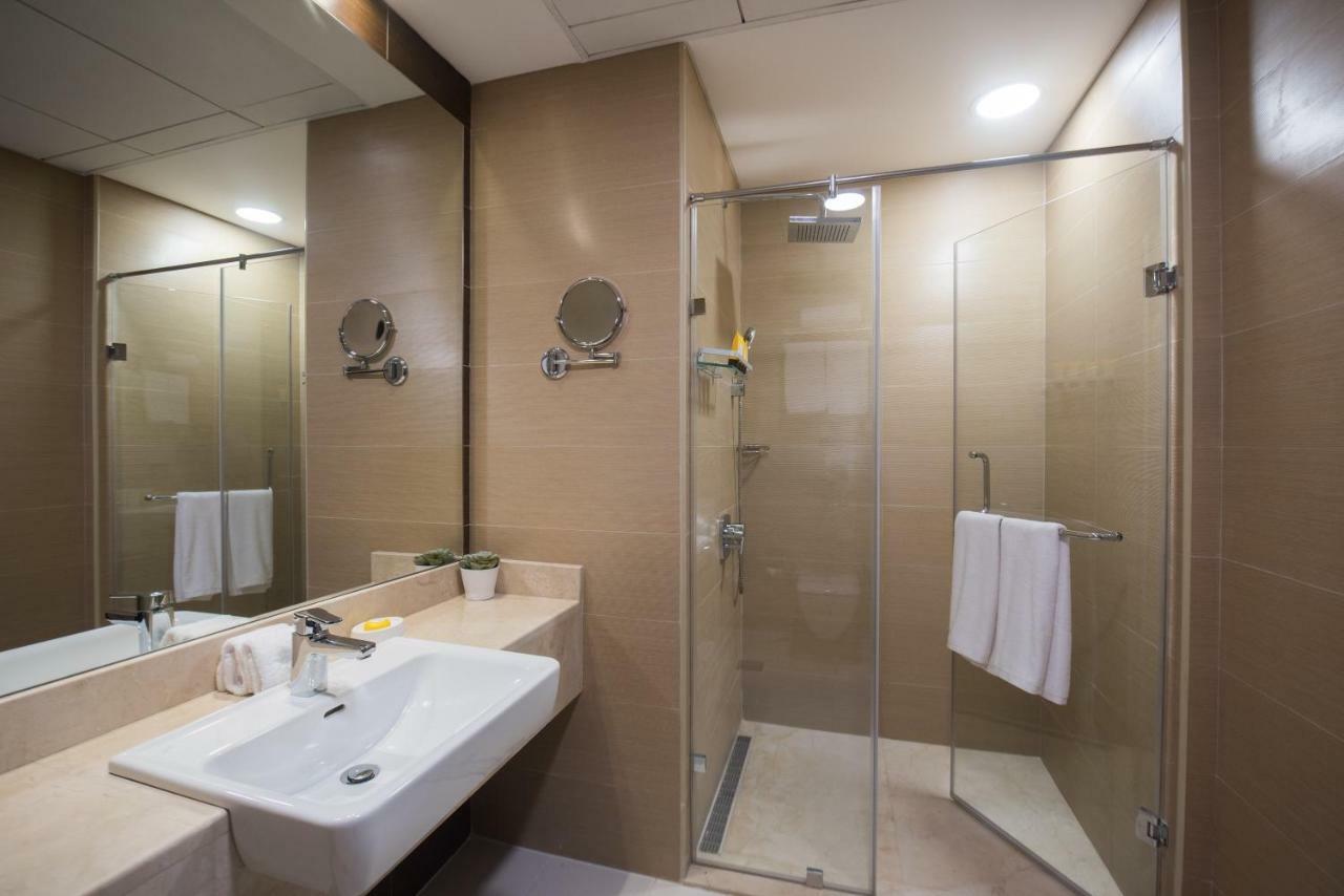 Fantastay Sparkle Tower One Bedroom Suite Marina View Dubaï Extérieur photo