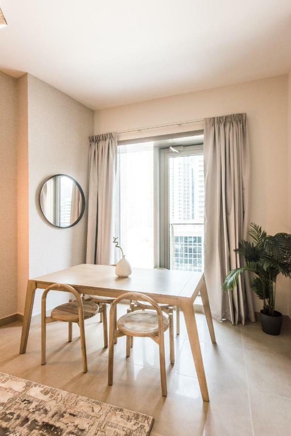 Fantastay Sparkle Tower One Bedroom Suite Marina View Dubaï Extérieur photo